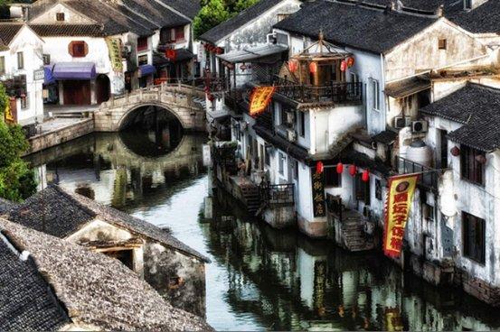 从普君北路地铁站到粤运客运汽车站怎么坐公交游戏画面