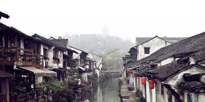 “重庆姐弟坠亡案”女孩出发前还说想爸爸